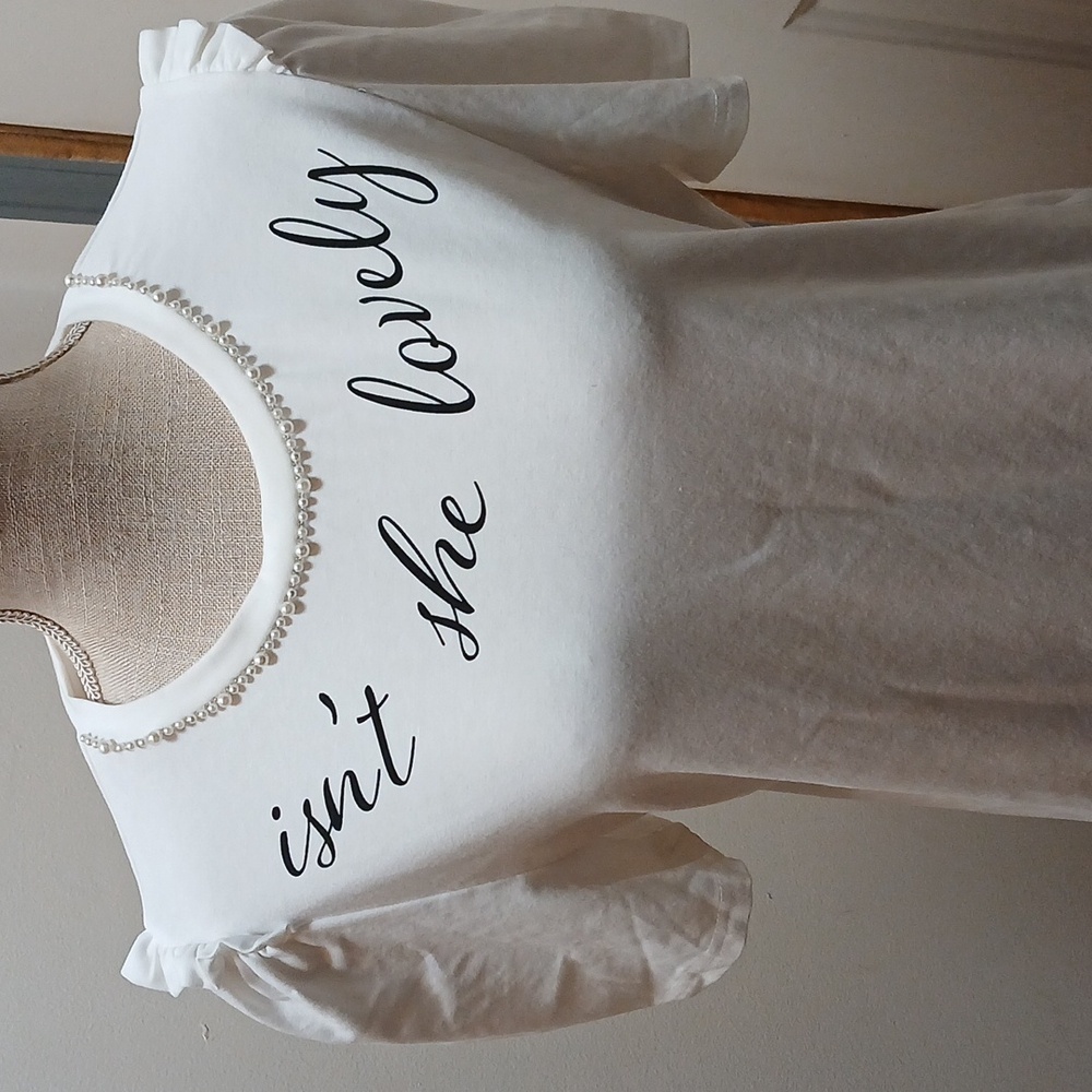 Woman's Tshirt